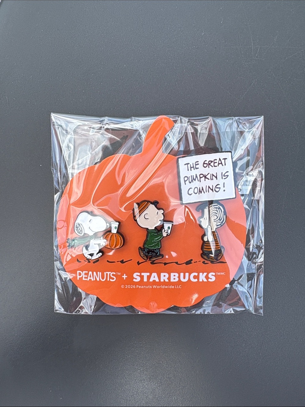 PEANUTS X STARBUCKS Orange 'The Great Pumpkin' Pin Set